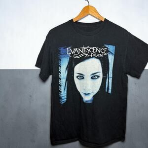 Evanescence Fallen Amy Lee Graphic Band Tee Black Medium